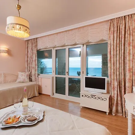Villas Sanda Villa *