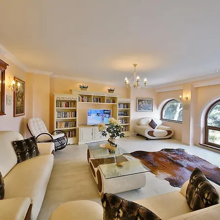 Villas Sanda * Balchik